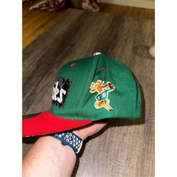 Mitchell & Ness Bait Snapback Milwaukee Bucks Hat Cap - Picture 2 of 8